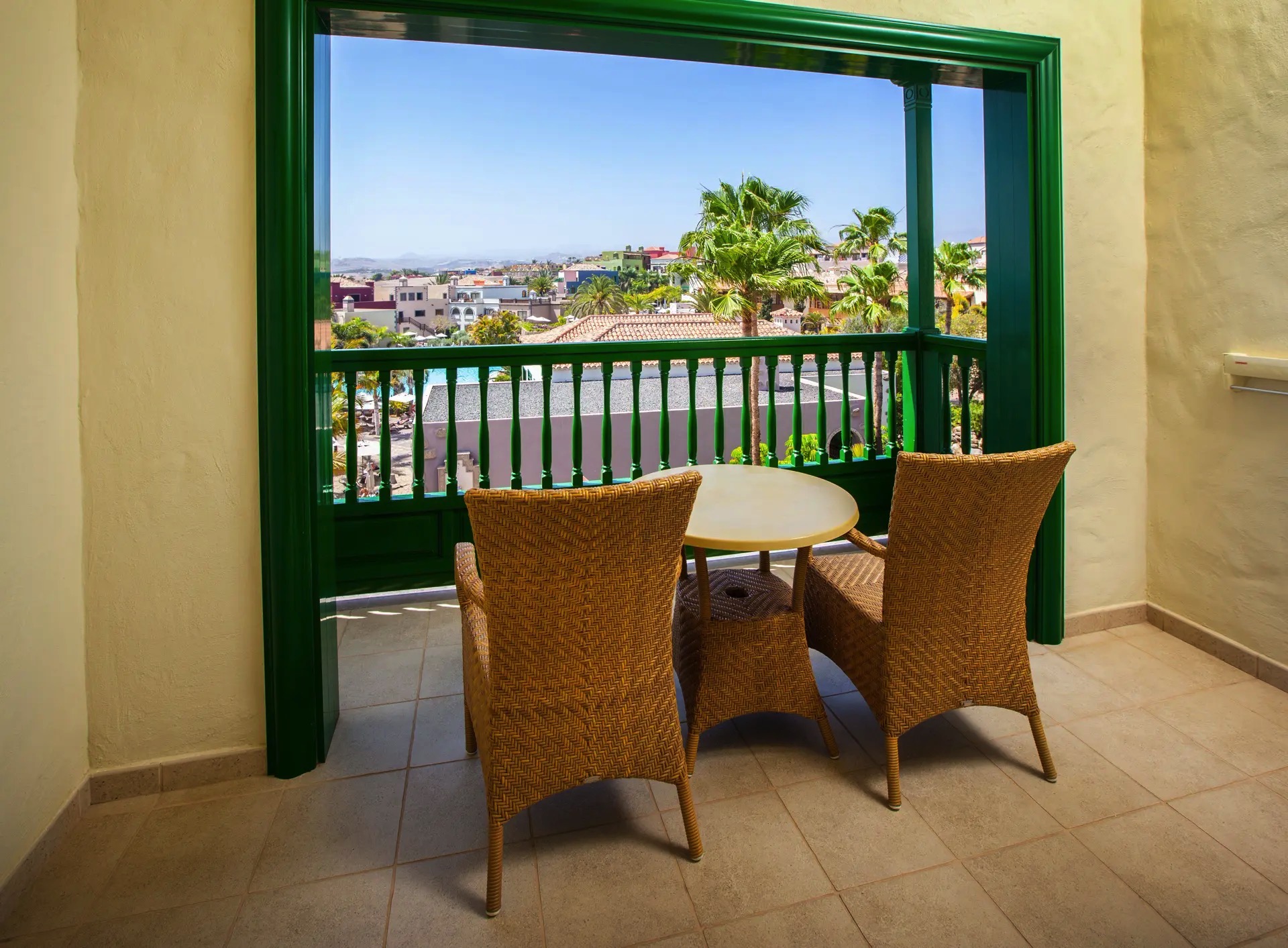 bilder und fotos hotel lopesan villa del conde deluxe doppelzimmer terrasse
