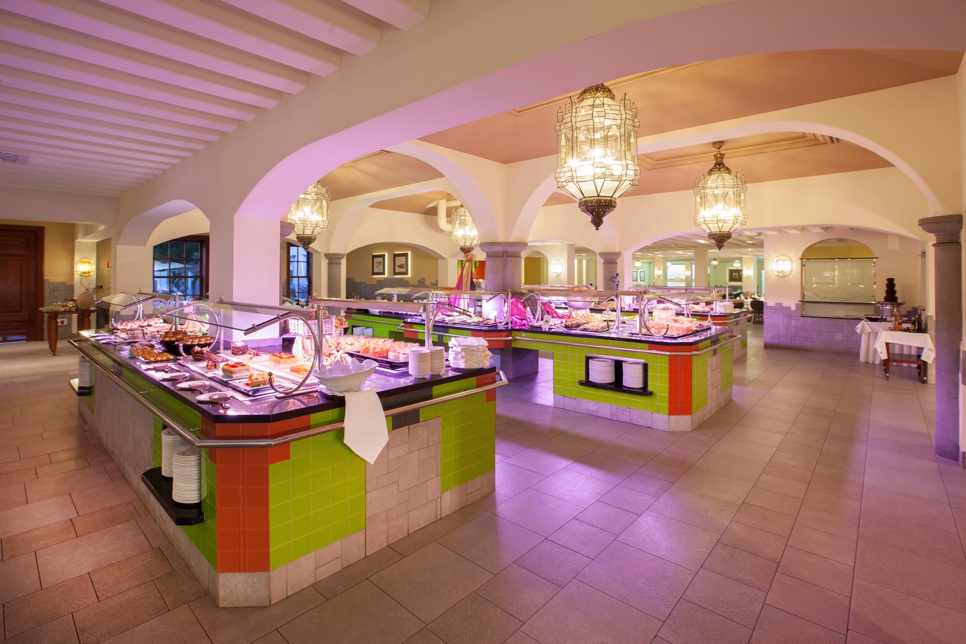 food the old house buffet villa del conde
