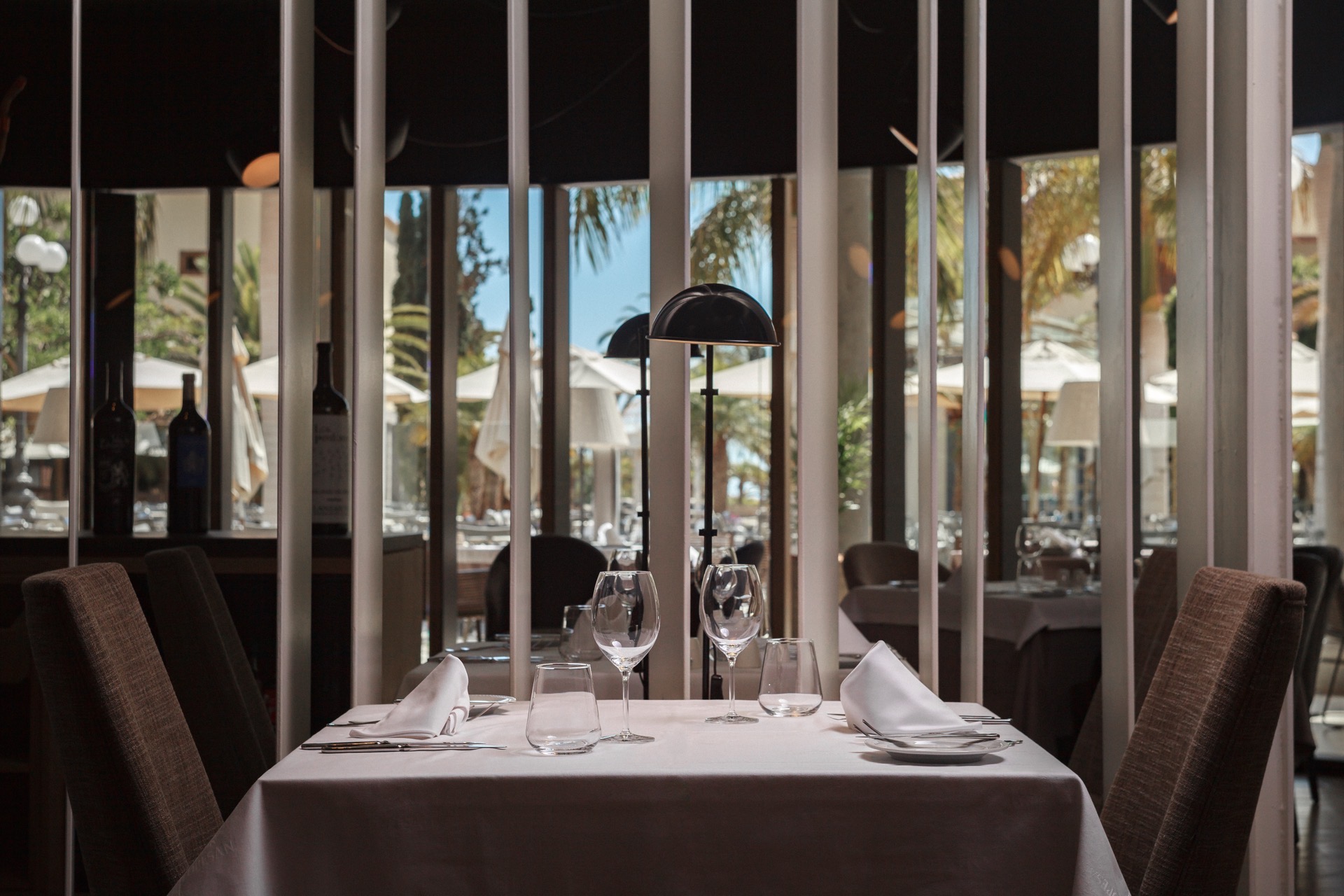 ovo lopesan villa del conde restaurant tables