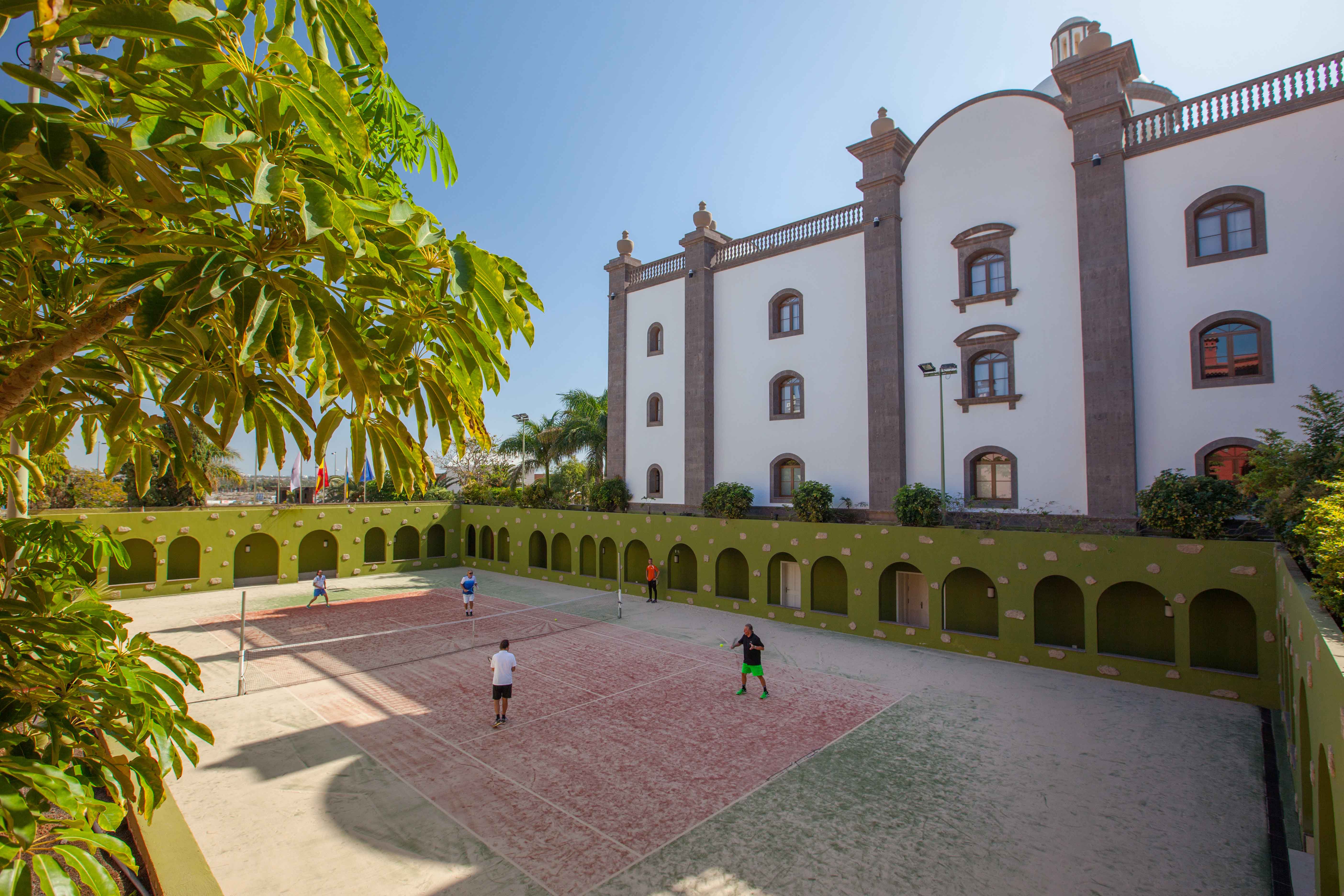 lopesan villa del conde resort & thalasso tennis activities