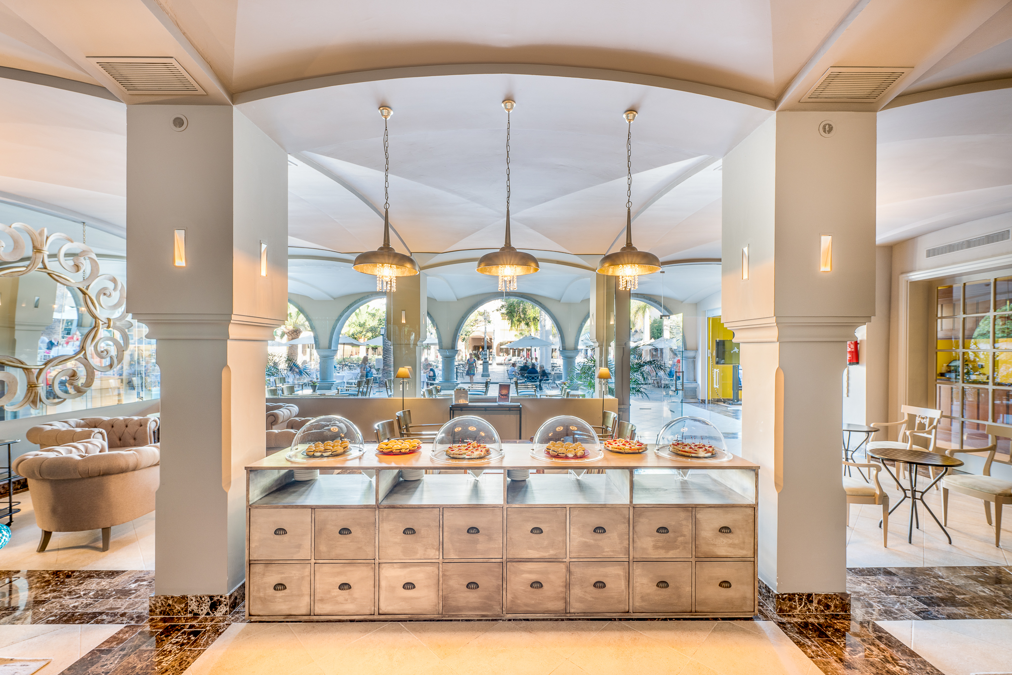 vip lounge unique by lopesan villa del conde