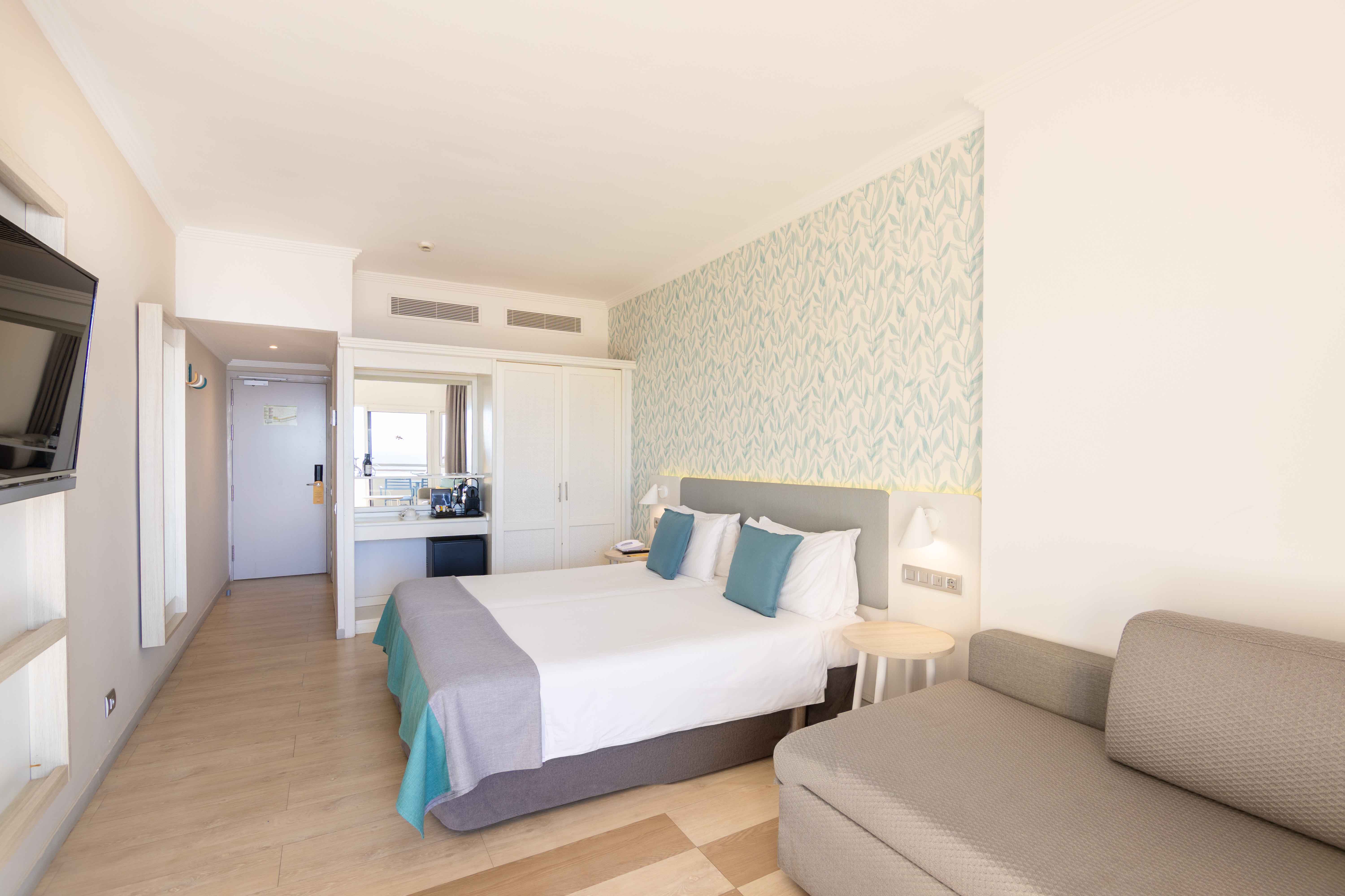 bed abora continental double standard room